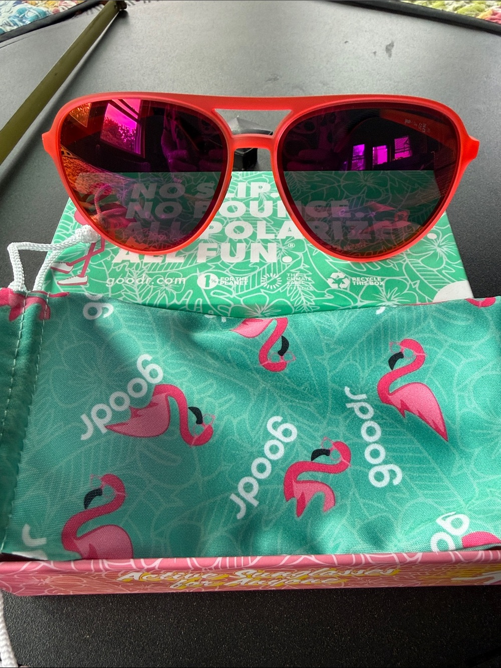 Captain Blunts Red Eye Aviator Sunglasses with Pink Mirror Lenses GOODR